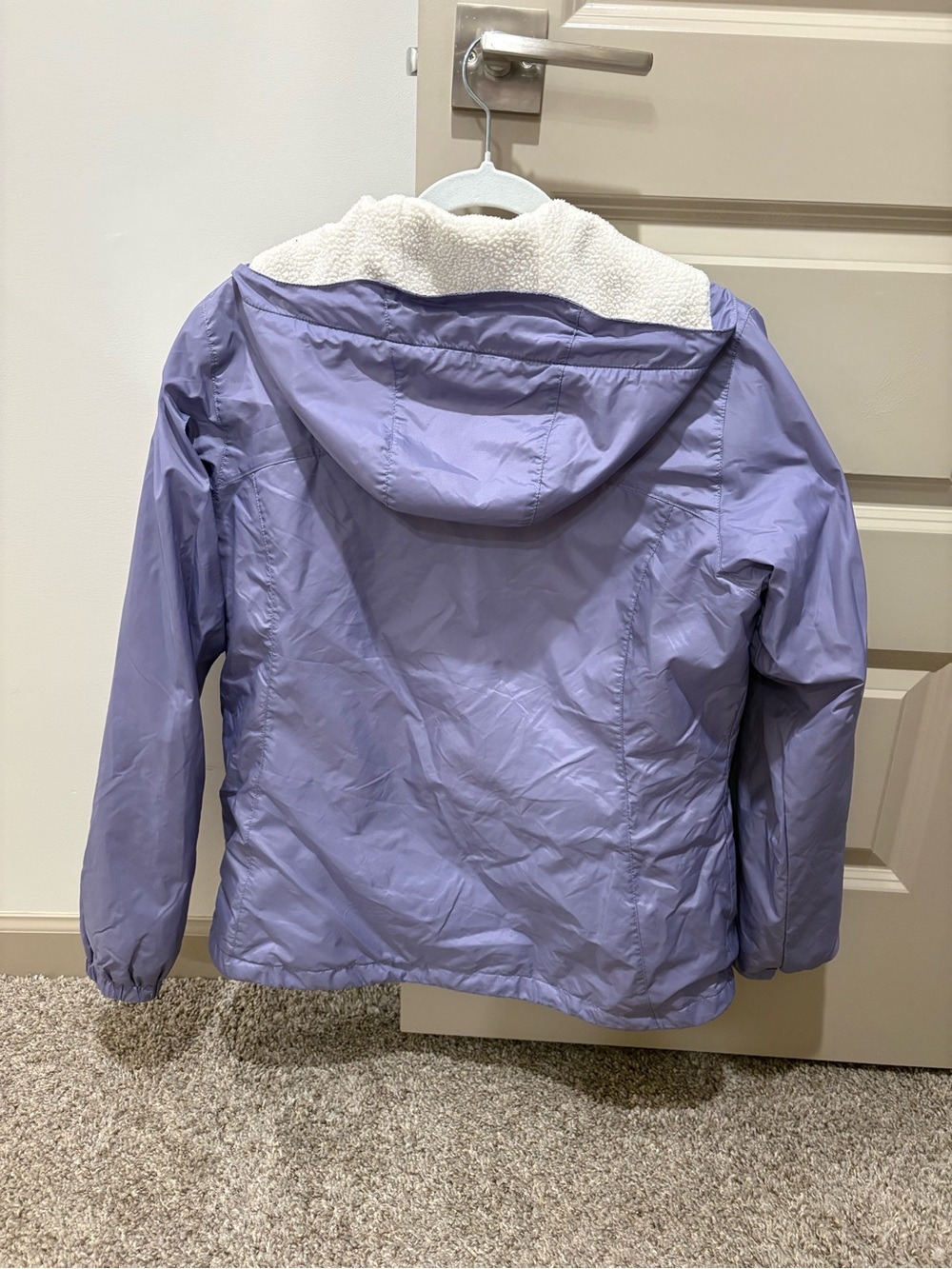 Columbia Women’s Lavender Sherpa-Lined Rain Jacket, size M - Picture 2 of 3